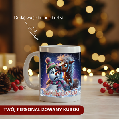 Personalizowany Kubek „Magia Świąt” z Bałwankiem i Konikiem – Uroczy Prezent na Boże Narodzenie 🎁