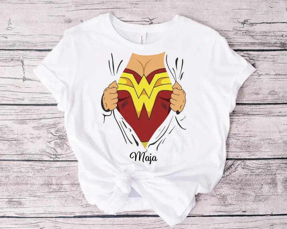 Dla dziecka Kobieta-bohater w koszuli