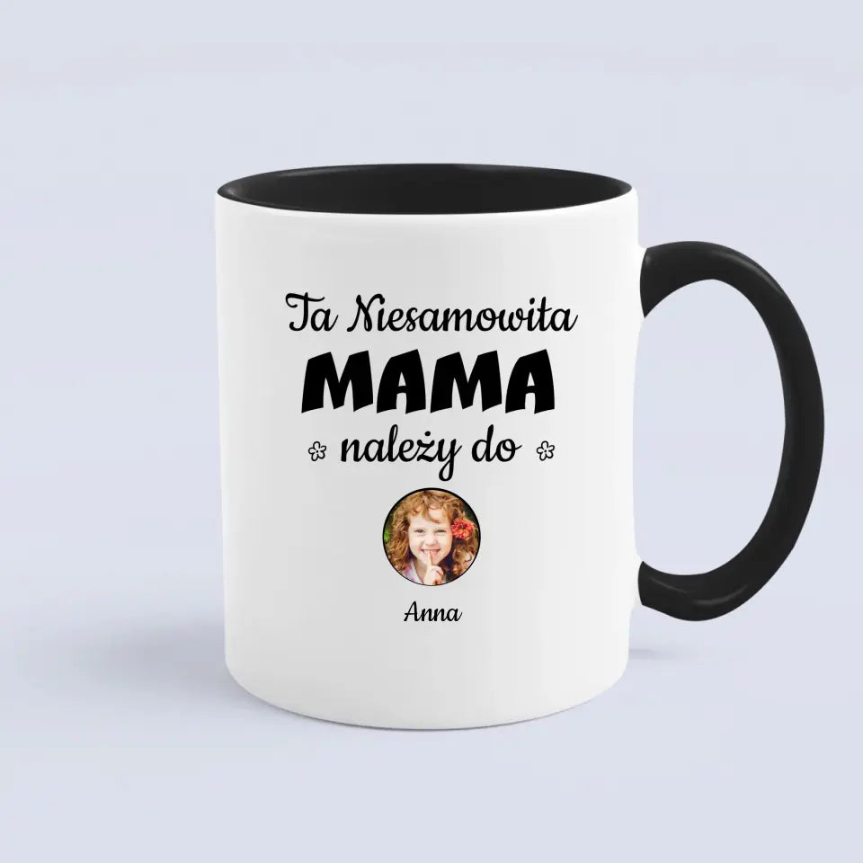 Ta niesamowita mama należy do...