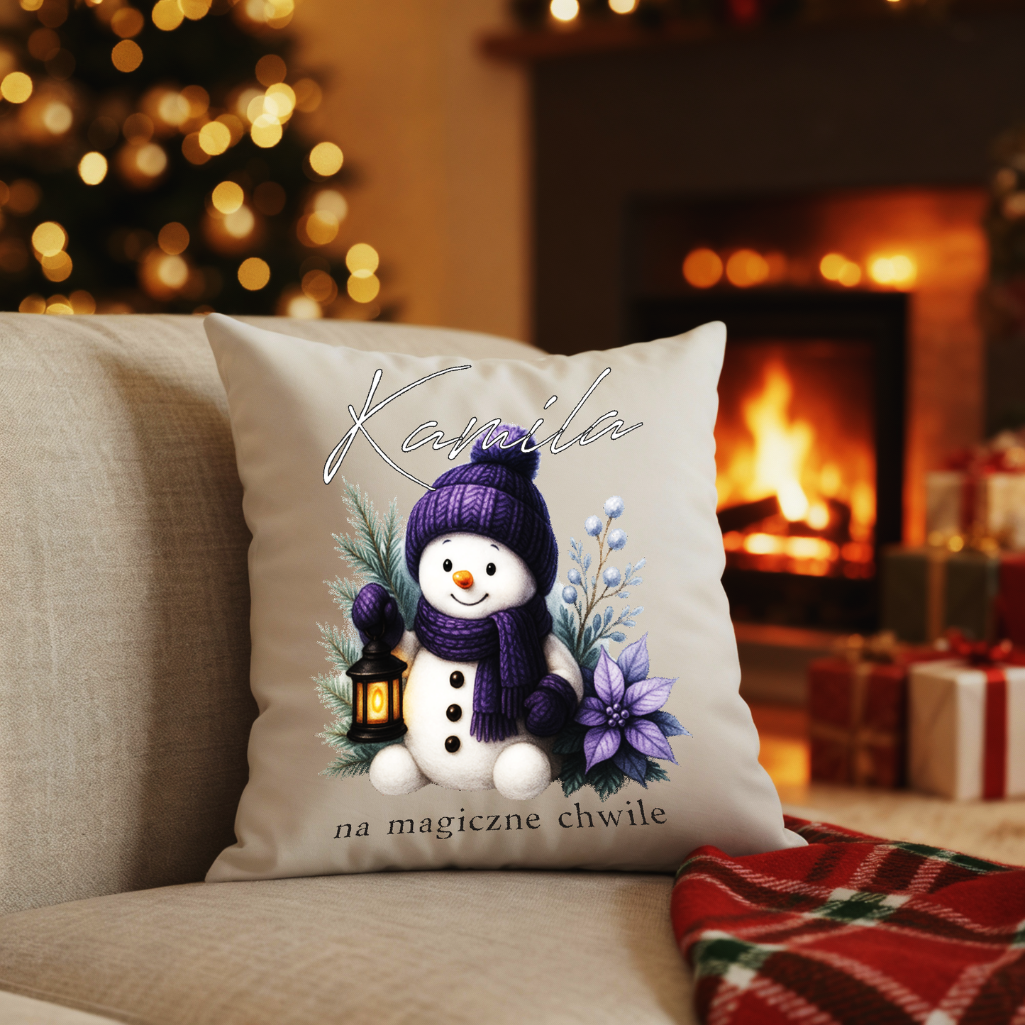 Personalizowana Świąteczna Poduszka z Bałwankiem i Imieniem – Magiczny Prezent na Boże Narodzenie