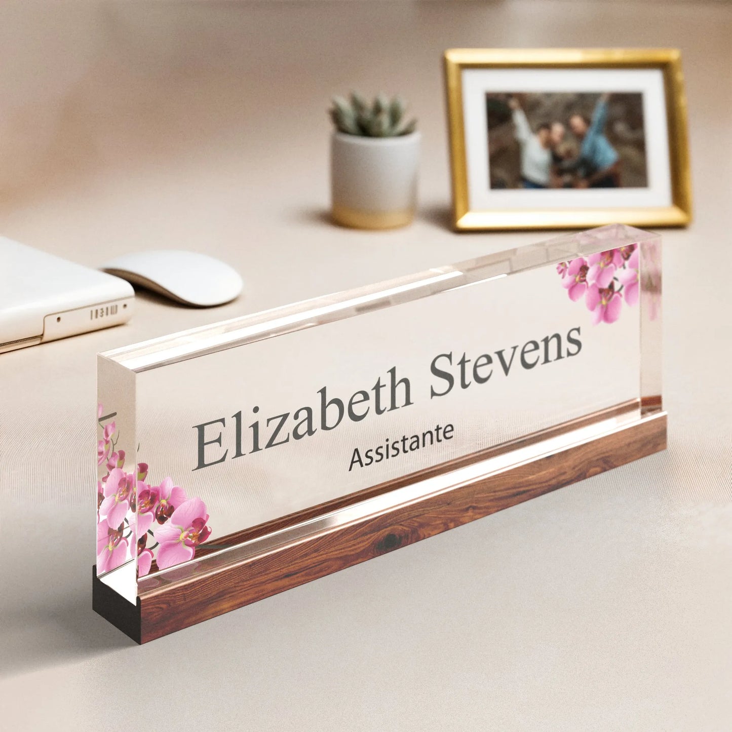 Spersonalizowana akrylowa tabliczka  na biurko