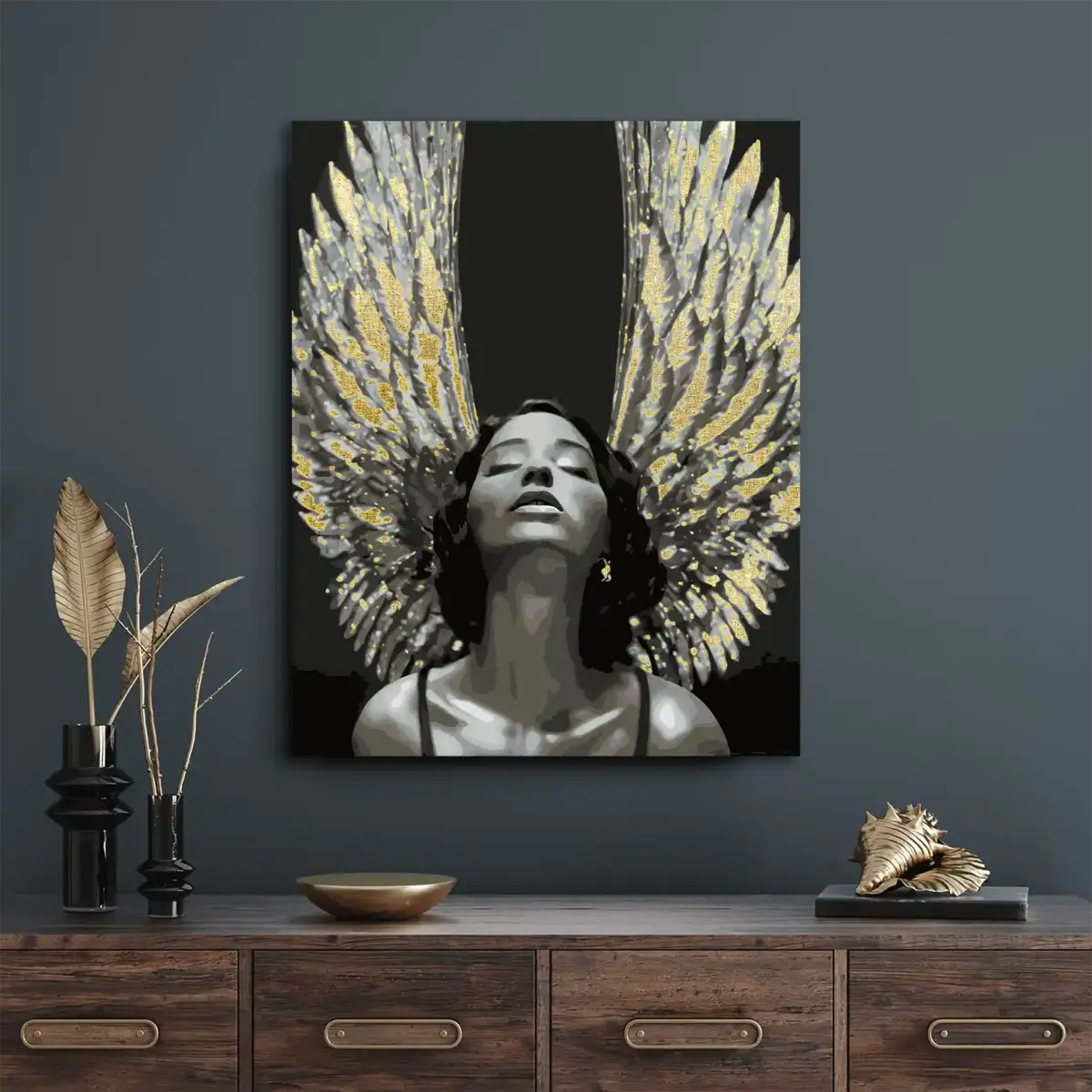 Dziewczyna ze skrzydłami anioła