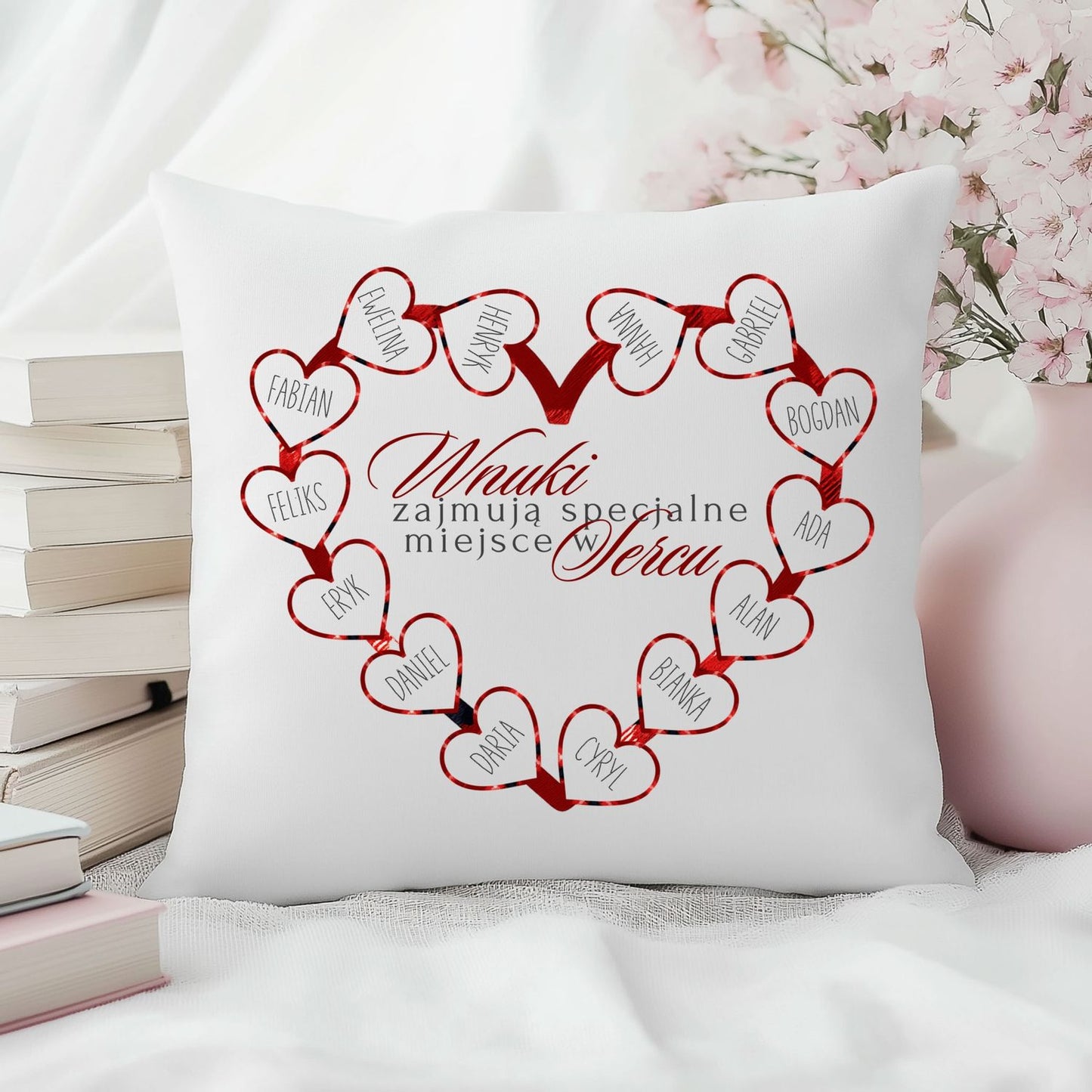 Personalizowana Poduszka „Wnuki Zajmują Specjalne Miejsce w Sercu” – Prezent dla Babci i Dziadka z Imionami Wnuków