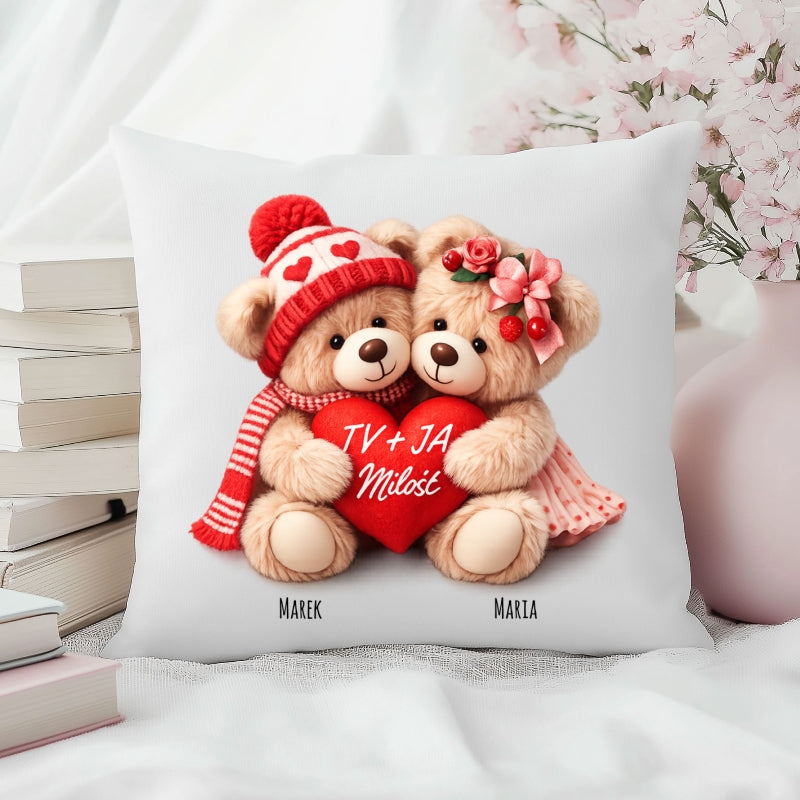 Poduszka z Imionami „Przytulone Misie” – Romantyczny Prezent dla Pary