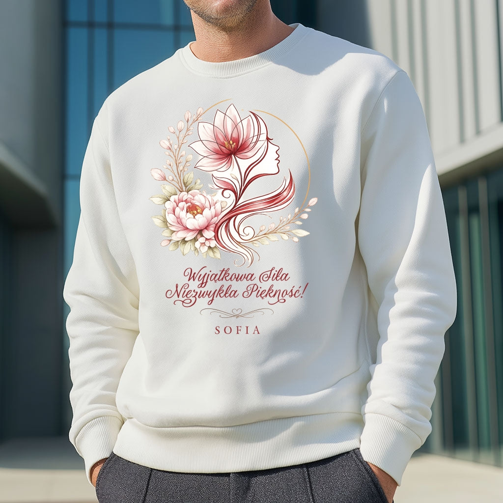 Personalizowana koszulka "Wyjątkowa Siła, Niezwykłe Piękno” z imieniem – koszulka dla kobiety – elegancki prezent dla niej