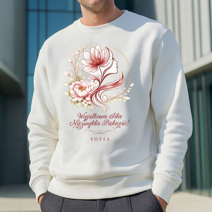 Personalizowana koszulka "Wyjątkowa Siła, Niezwykłe Piękno” z imieniem – koszulka dla kobiety – elegancki prezent dla niej