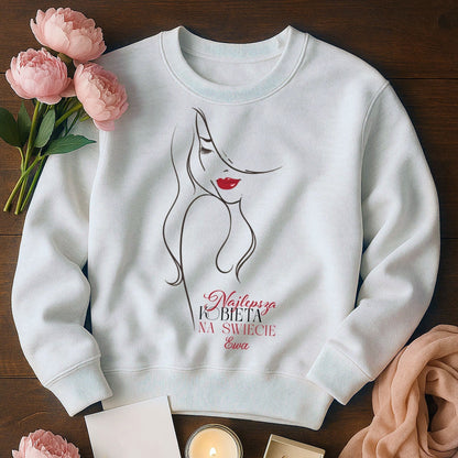 Personalizowana bluza „Najlepsza Kobieta na świecie” z imieniem – koszulka  dla niej – elegancki prezent dla kobiety