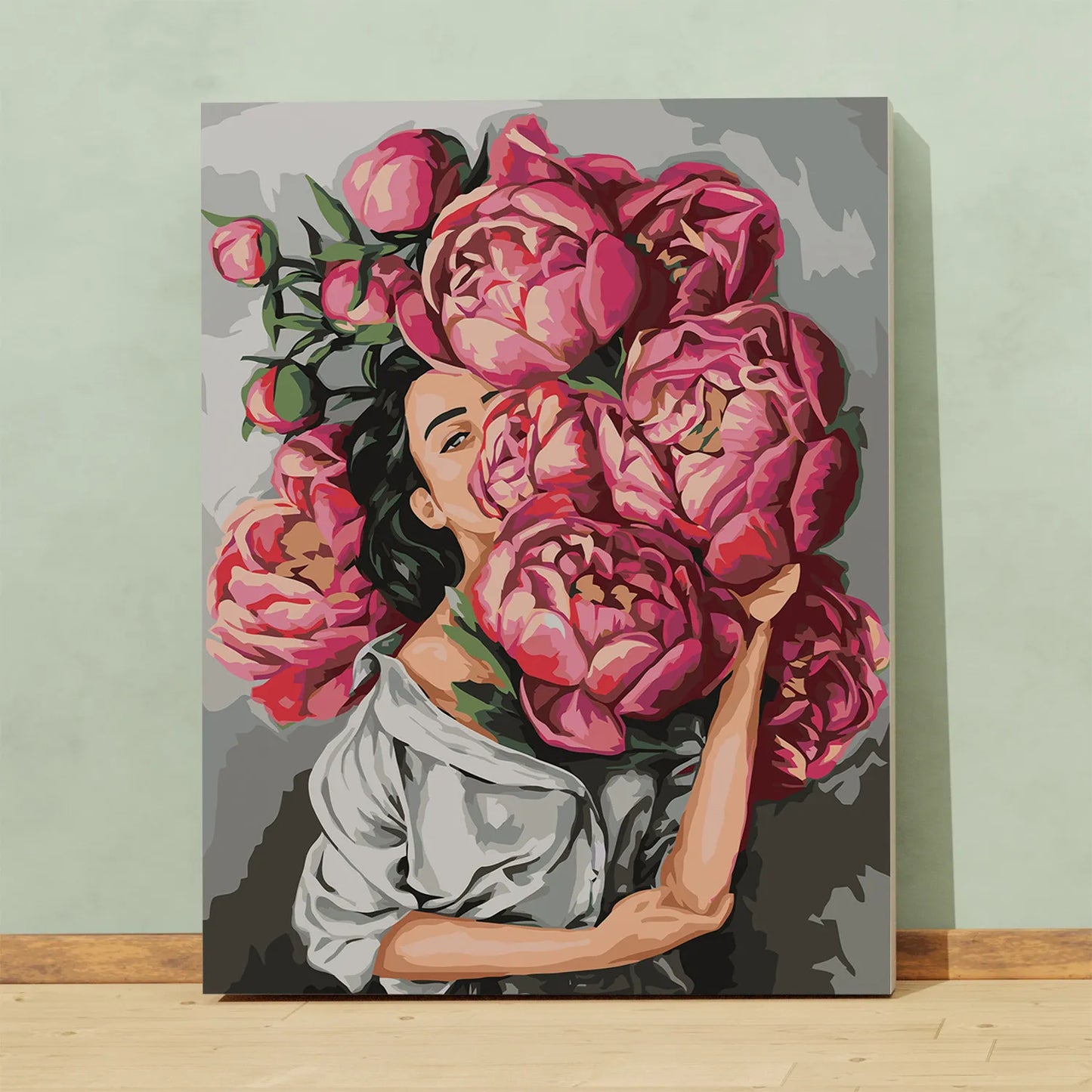 Obraz Po Numerach "Kobieta z Piwoniami" – Malowanie po Numerach, Elegancja i Kwiatowa Sztuka