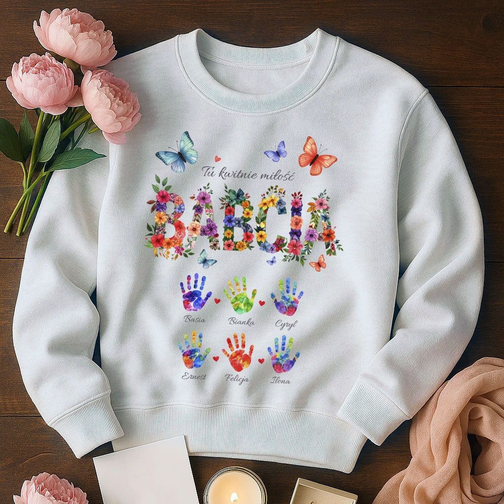 Personalizowany Bluza „Babcia – Tu kwitnie miłość” z Imionami Wnuków