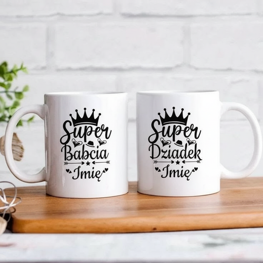 Super Babcia i Super Dziadek - zestaw personalizowanych kubków z imieniem