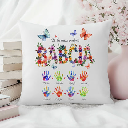 Personalizowana poduszka „Tu kwitnie miłość” - Babcia lub Dziadek, Imiona wnuków, Prezent od serca