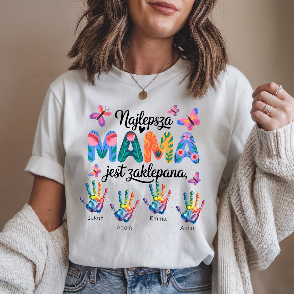 Koszulka Najlepsza Mama Jest Zaklepana – Personalizowana z Imionami Dzieci