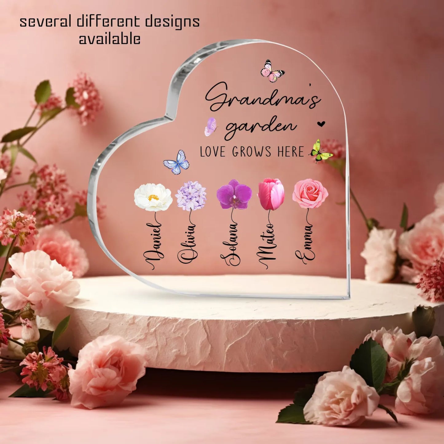 Spersonalizowany prezent w kształcie serca dla mamy lub babci z kwiatami