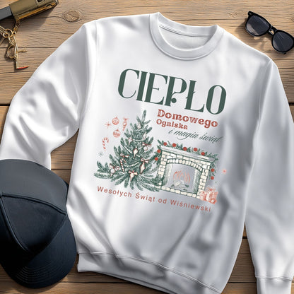 Personalizowana Bluza Świąteczna z Kominkiem i Choinką – Ciepło Domowego Ogniska