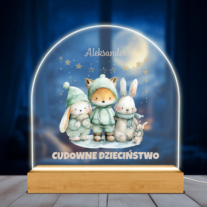 Personalizowana lampa akrylowa LED – Cudowne Dzieciństwo z imieniem