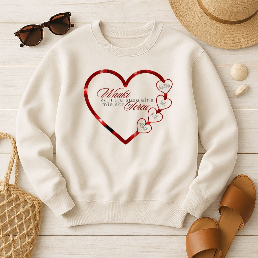 Personalizowany Świąteczny Swetshirt „Wnuki Zajmują Specjalne Miejsce w Sercu” – Prezent Rodzinny z Imionami Wnuków