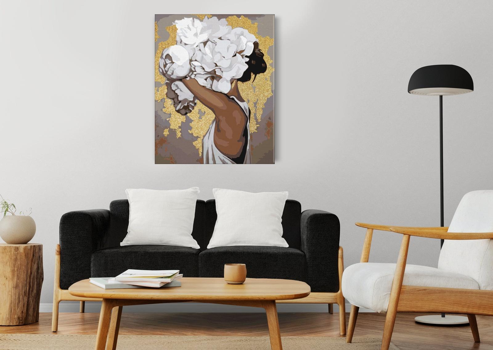 Dziewczyna z piwonią CH0757