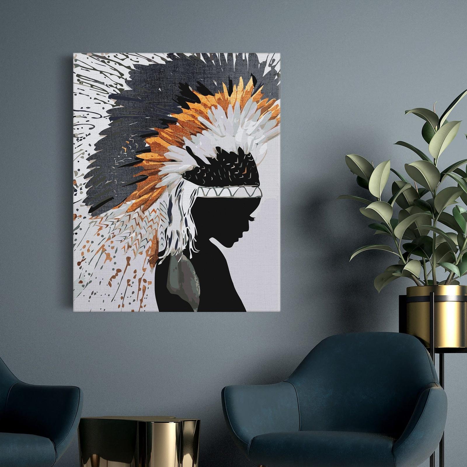 Dziewczyna w piórkach SC0755