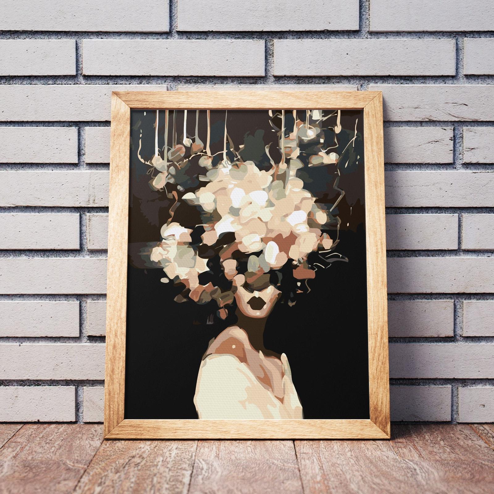 Abstrakcja Dziewczyna NK0472