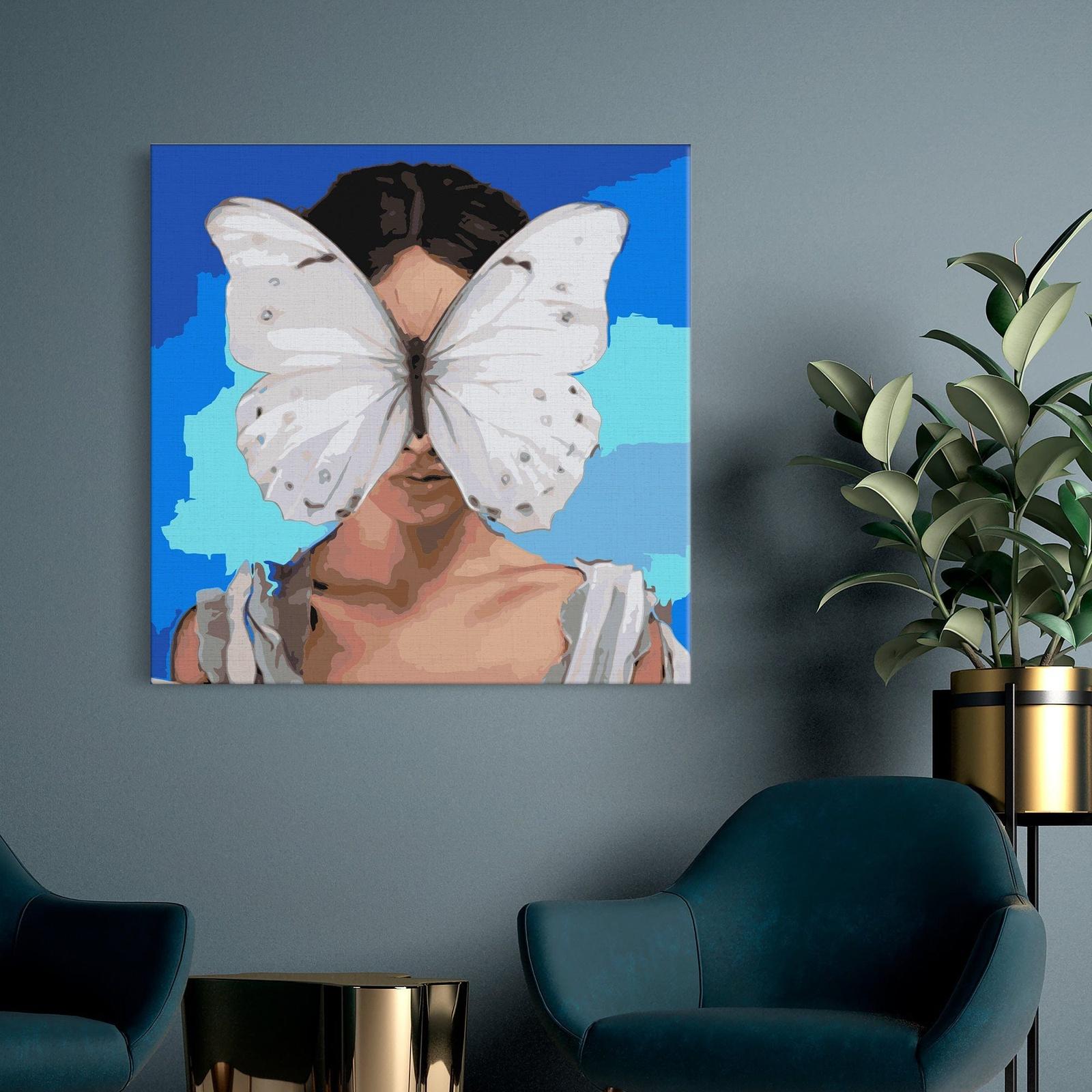 Kobieta i motyl PC0598