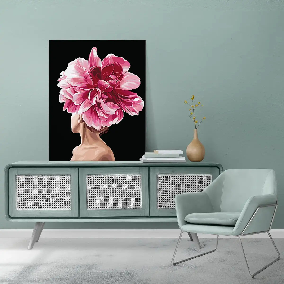 Dziewczyna z różową piwonią